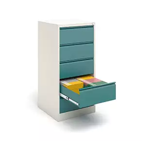 Metalowe medyczne szafy kartotekowe przystosowane do przechowywania wszelkich rodzajów dokumentów o znormalizowanych formatach.
